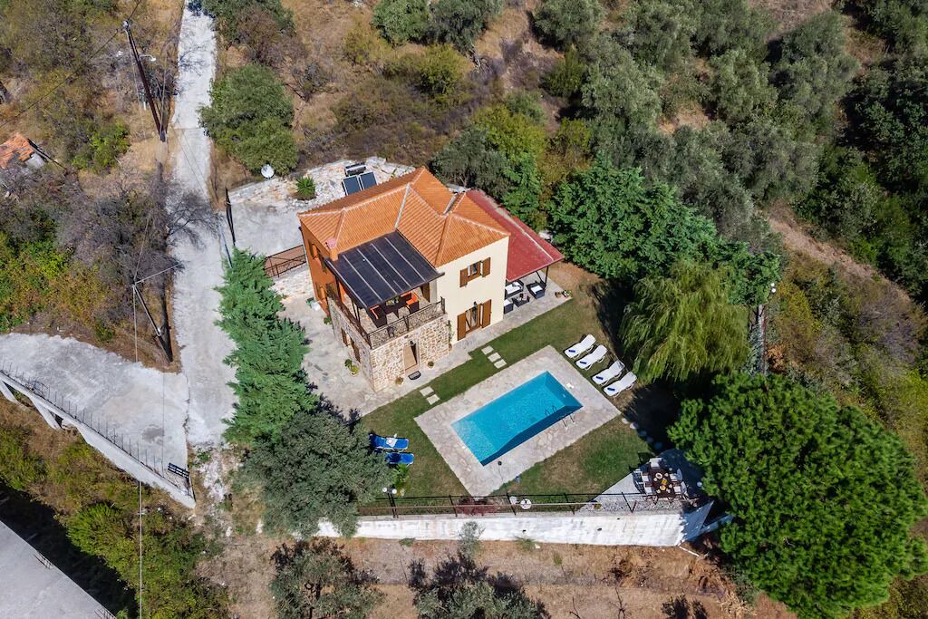 Photo of Outdoor in Glossa