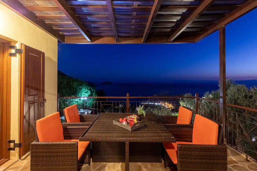 Photo of Outdoor in Glossa