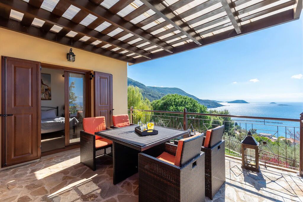 Photo of Outdoor in Glossa
