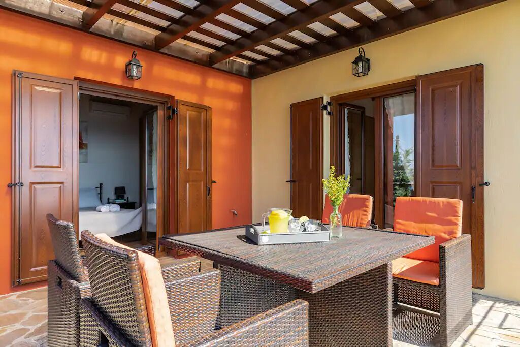 Photo of Outdoor in Glossa