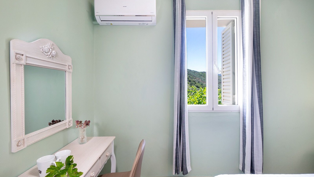 Photo of Bedroom in Kakopetros