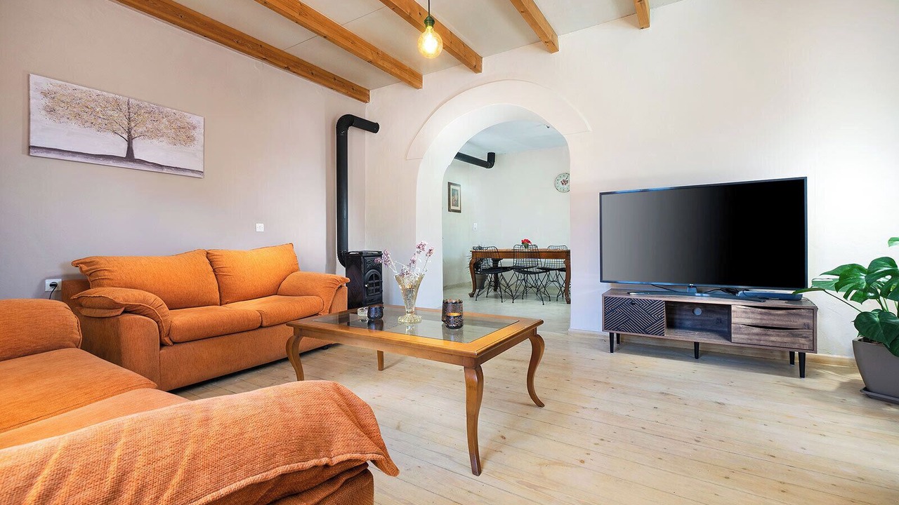 Photo of Livingroom in Kakopetros