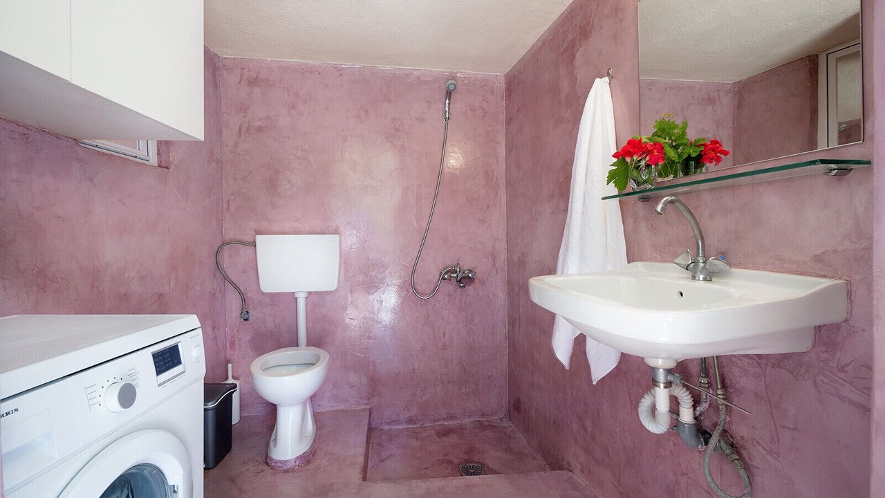 Photo of Bathroom in Kakopetros
