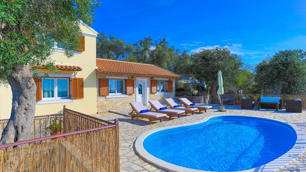 Photo of Others in Paxos