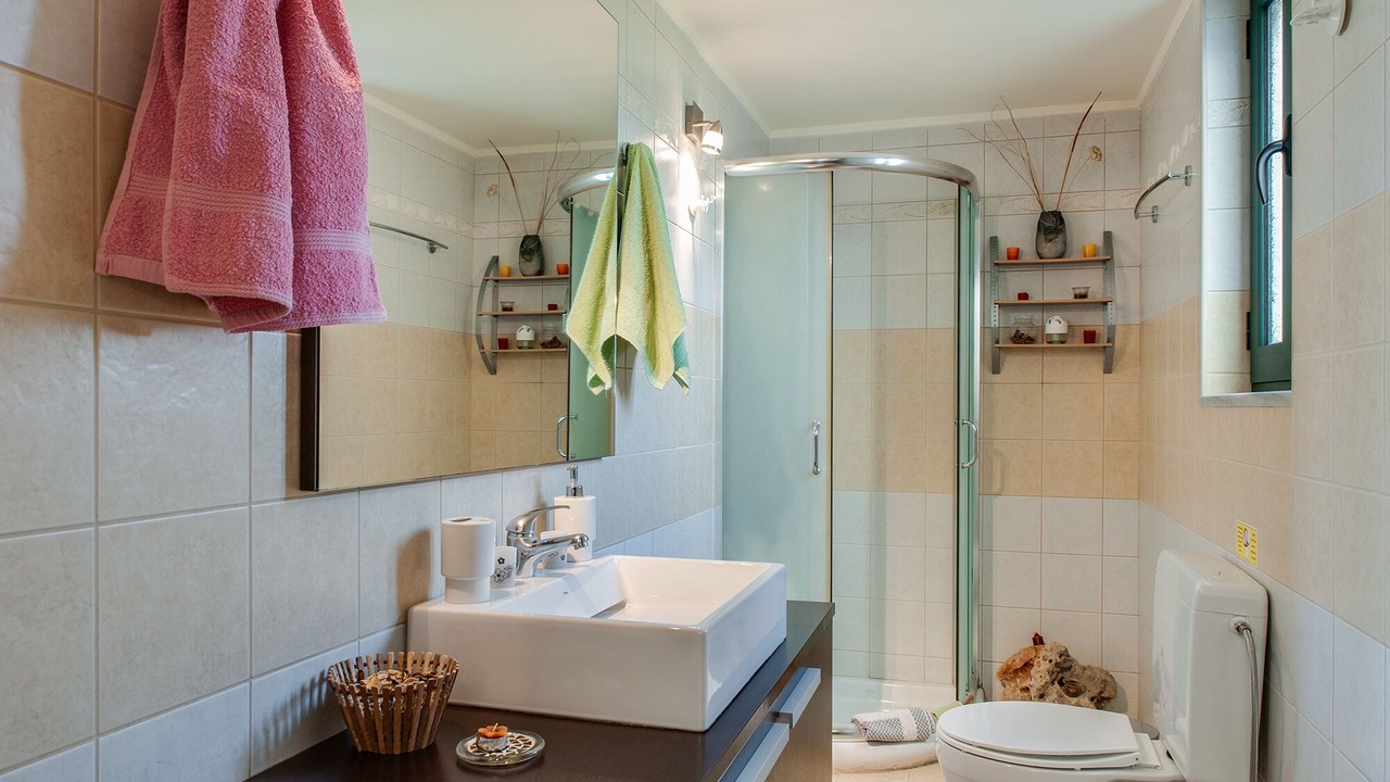 Photo of Bathroom in Exopoli
