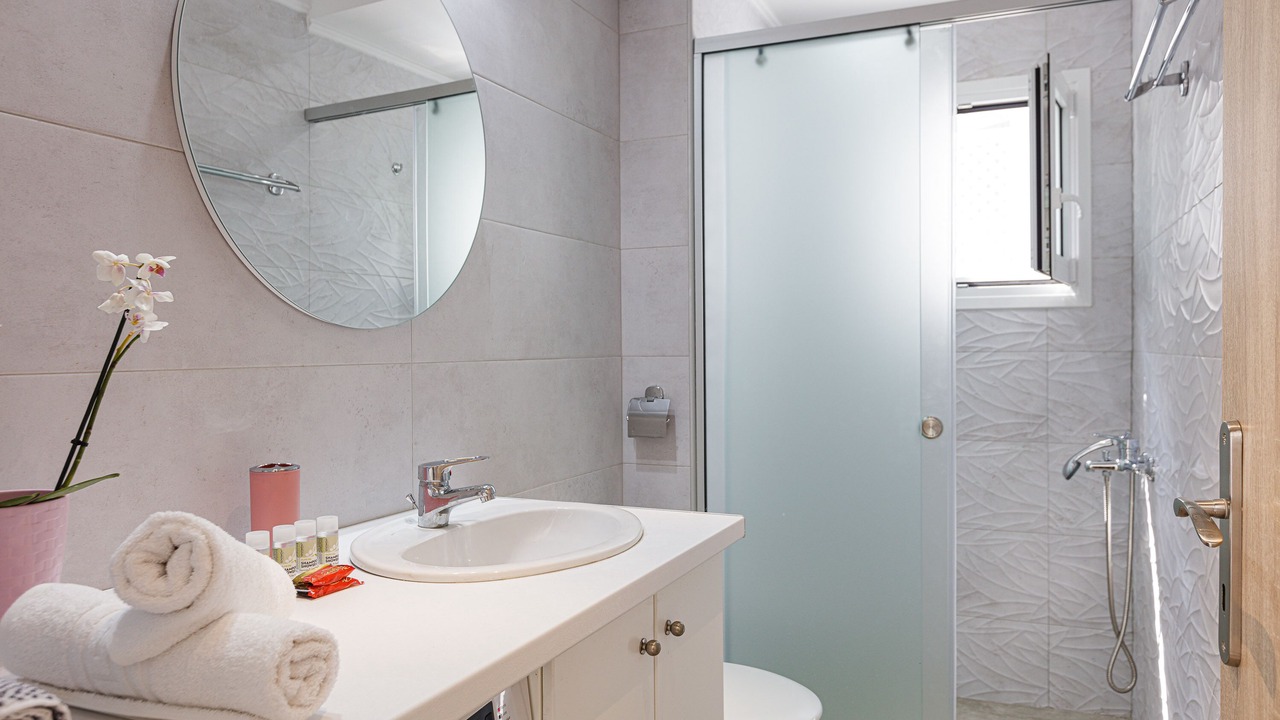 Photo of Bathroom in Vlichada
