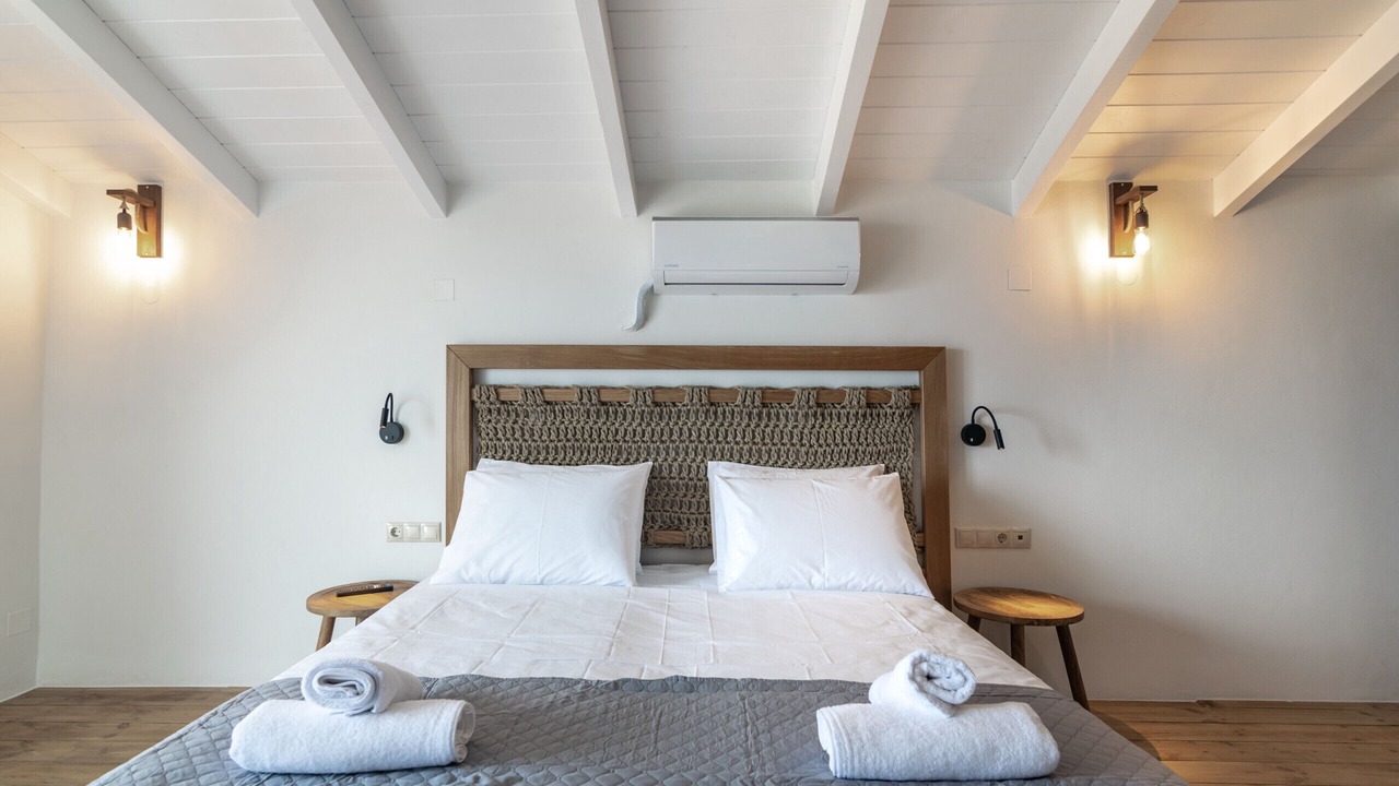 Photo of Bedroom in Maroulas