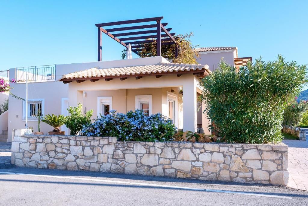 Photo of Outdoor in Nopigia