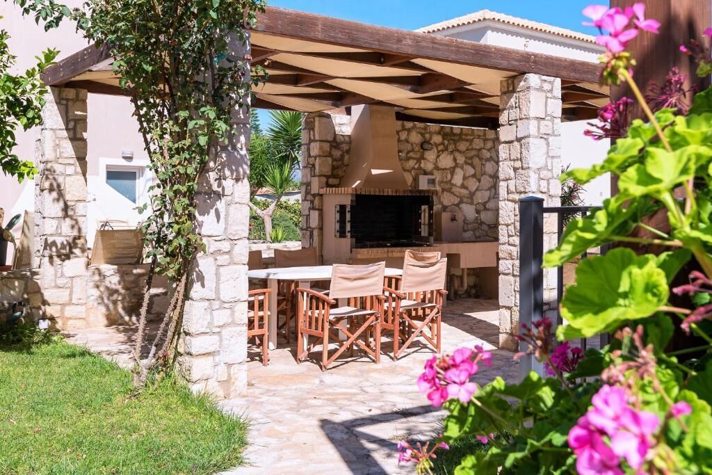 Photo of Outdoor in Nopigia