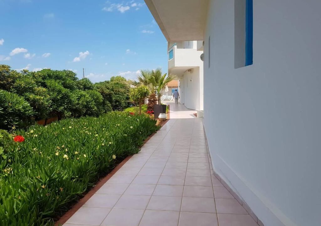 Photo of Outdoor in Aposelemis