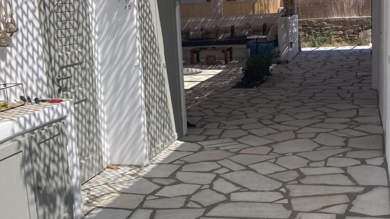 Photo of Others in Ios Town