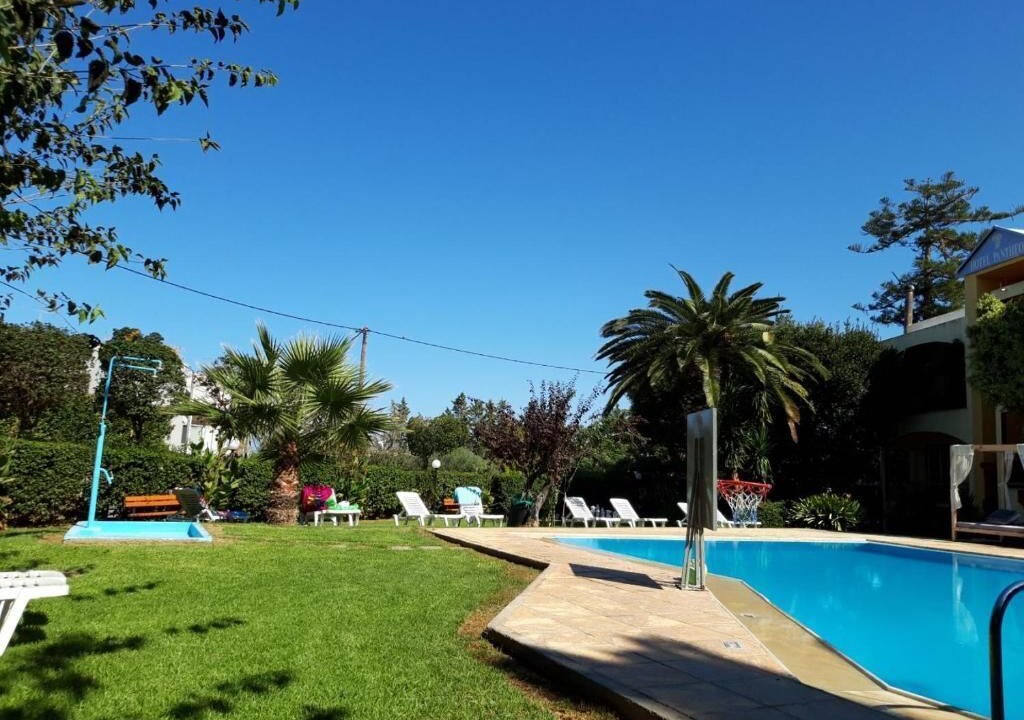 Photo of Outdoor in Violi Charaki