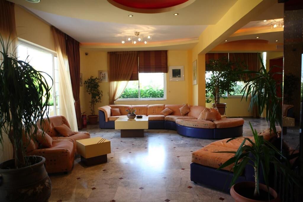 Photo of Livingroom in Violi Charaki