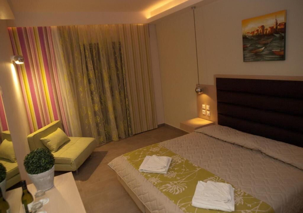 Photo of Bedroom in Violi Charaki