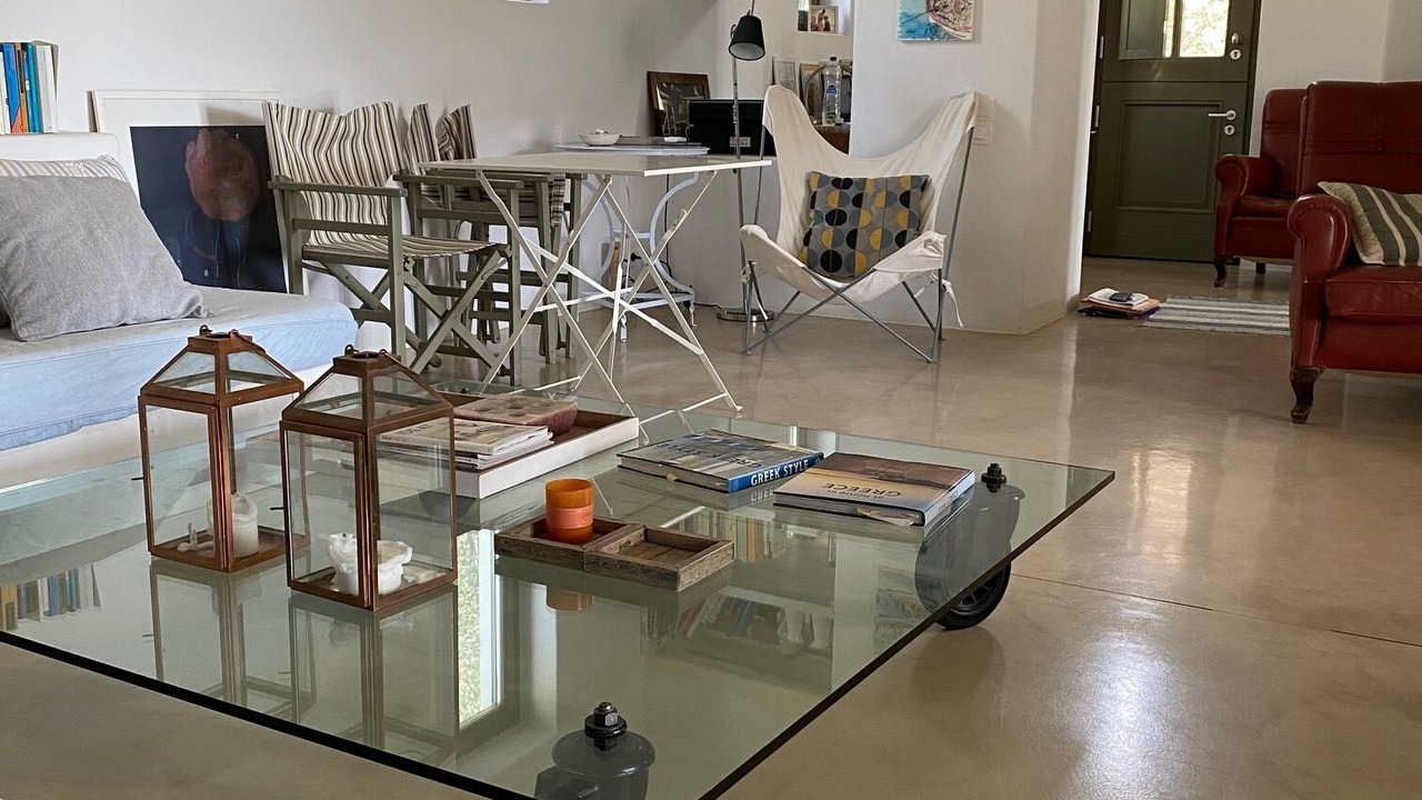 Photo of Livingroom in Tholaria