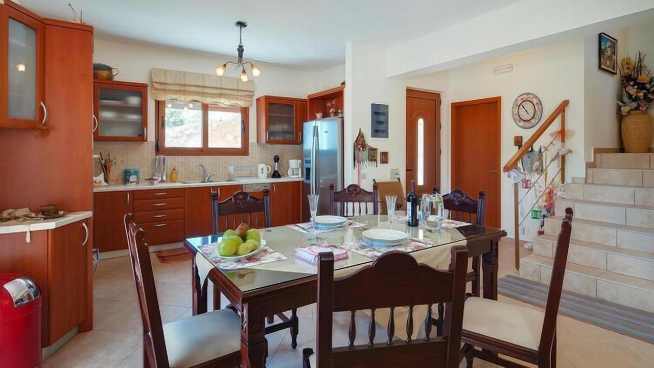 Photo of Livingroom in Triopetra