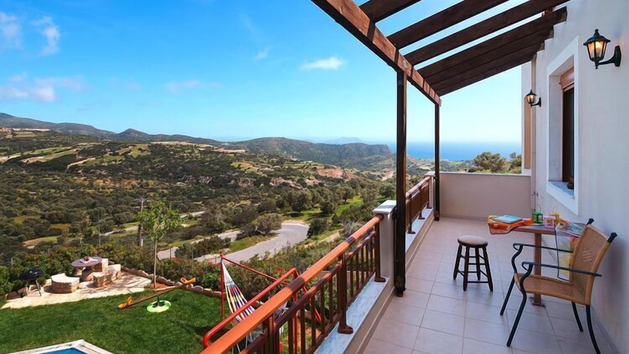 Photo of Patio Balcony in Triopetra