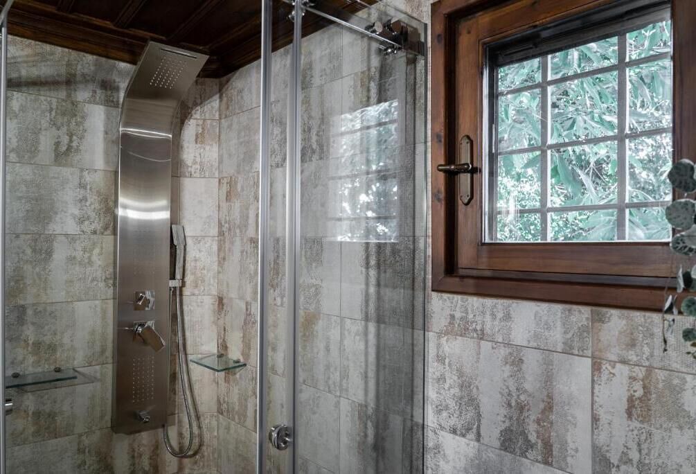Photo of Bathroom in Tsagarada