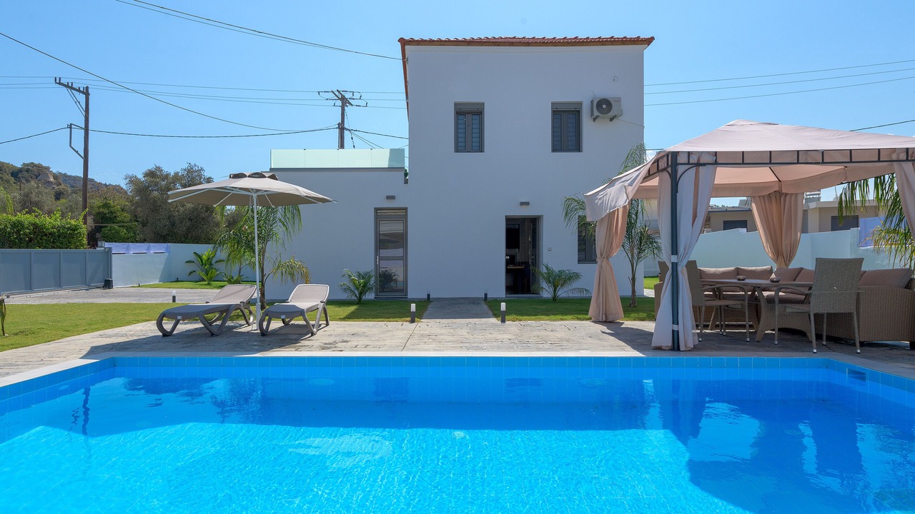 Photo of Outdoor in Ixia