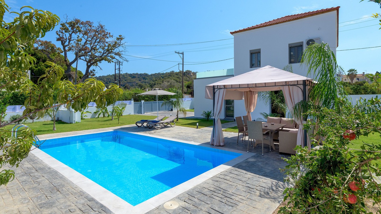 Photo of Outdoor in Ixia