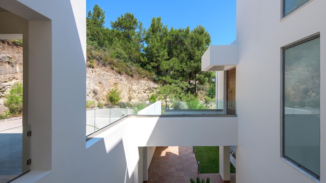 Photo of Outdoor in Ixia