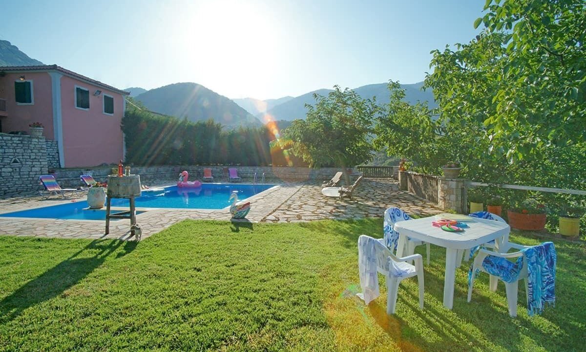 Photo of Outdoor in Trifylia