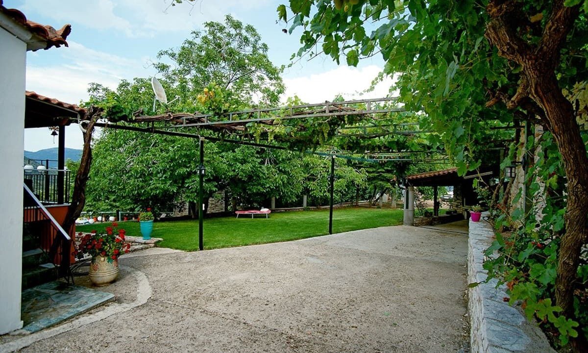 Photo of Patio Balcony in Trifylia