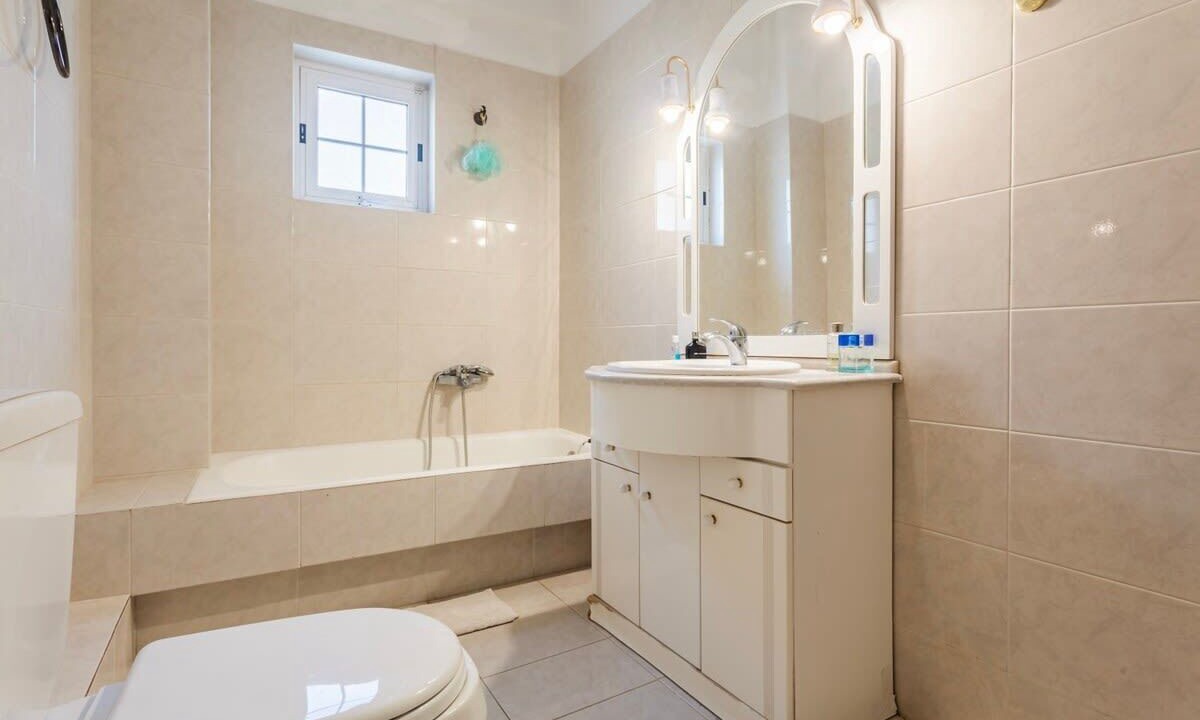 Photo of Bathroom in Petalidi