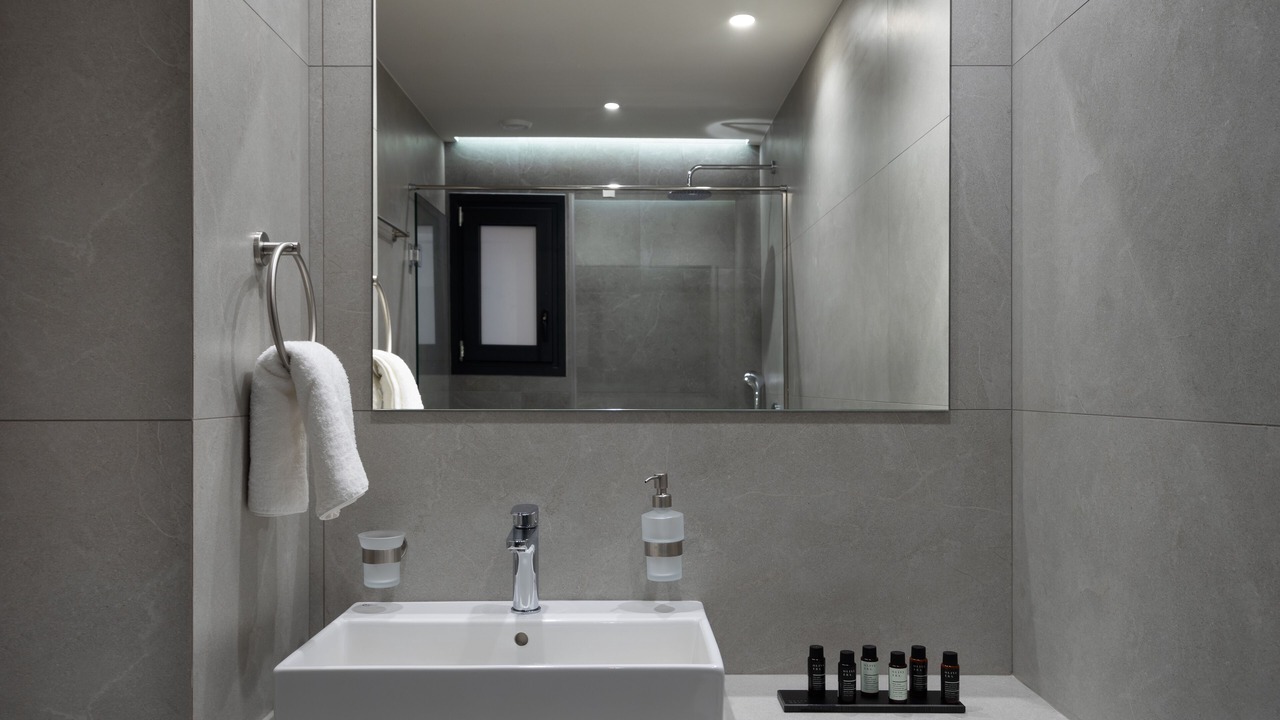 Photo of Bathroom in Exarhia