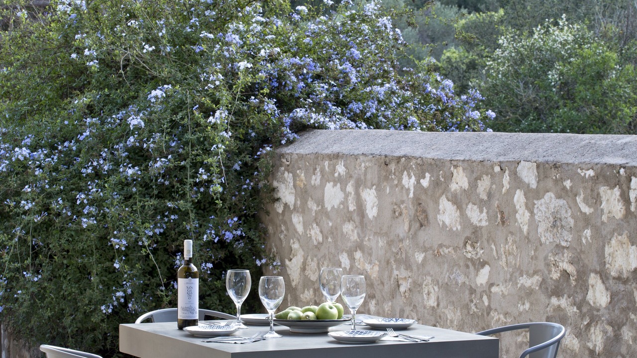 Photo of Outdoor in Tselendata