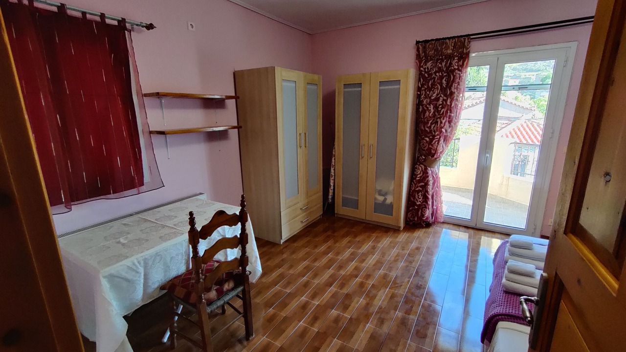 Photo of Bedroom in Eresos