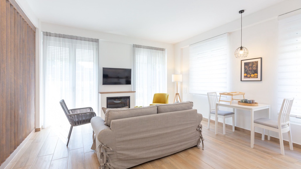Photo of Livingroom in Psathopirgos
