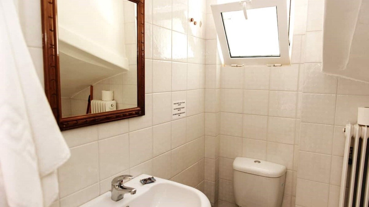 Photo of Bathroom in Mathia