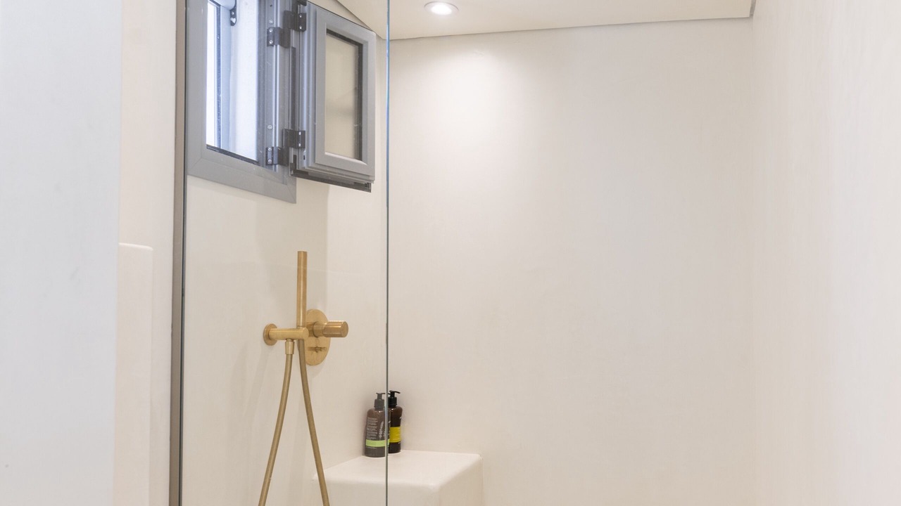 Photo of Bathroom in Ormos Agiou Ioannou