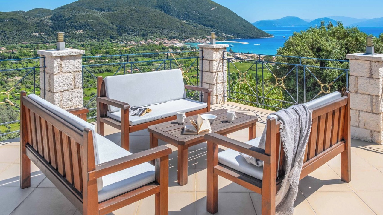Photo of Patio Balcony in Evgiros
