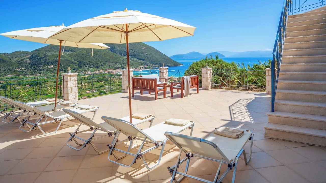 Photo of Patio Balcony in Evgiros