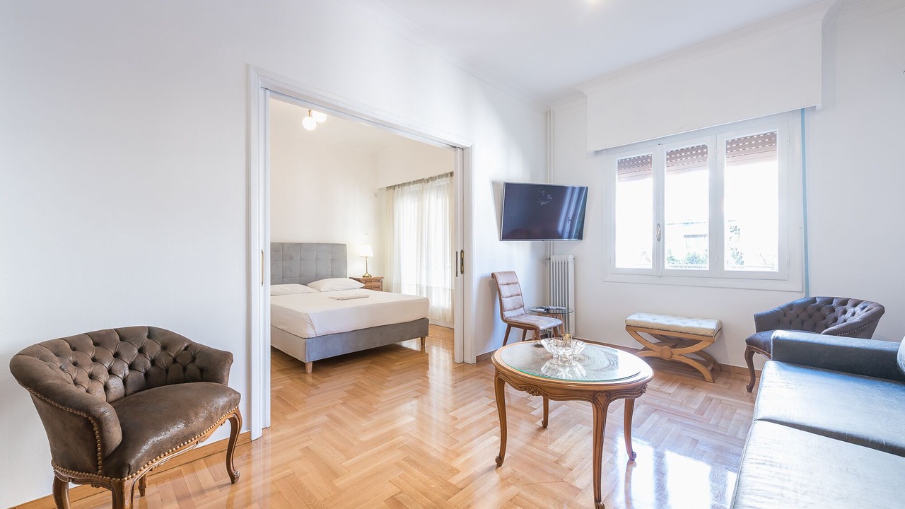 Photo of Bedroom in Platia Viktorias