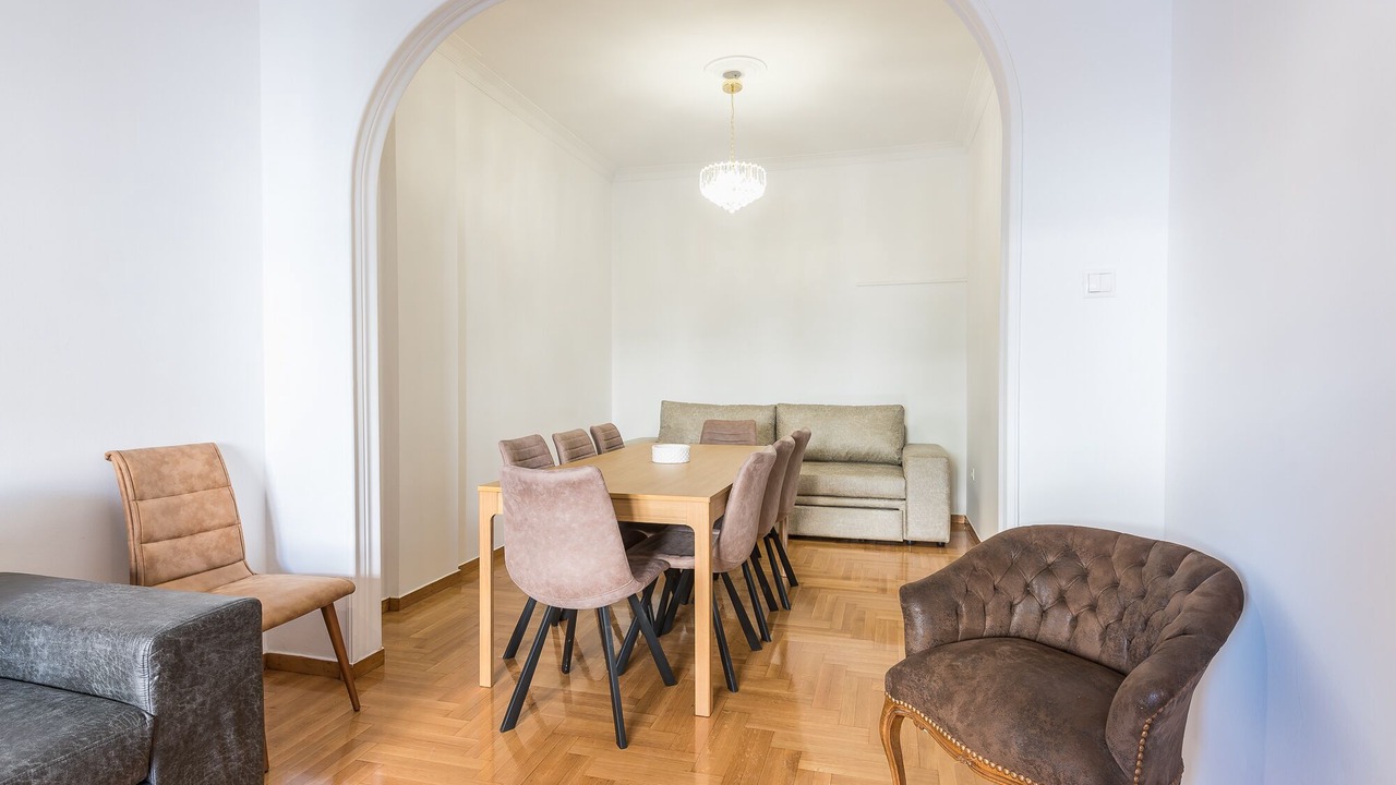 Photo of Livingroom in Platia Viktorias