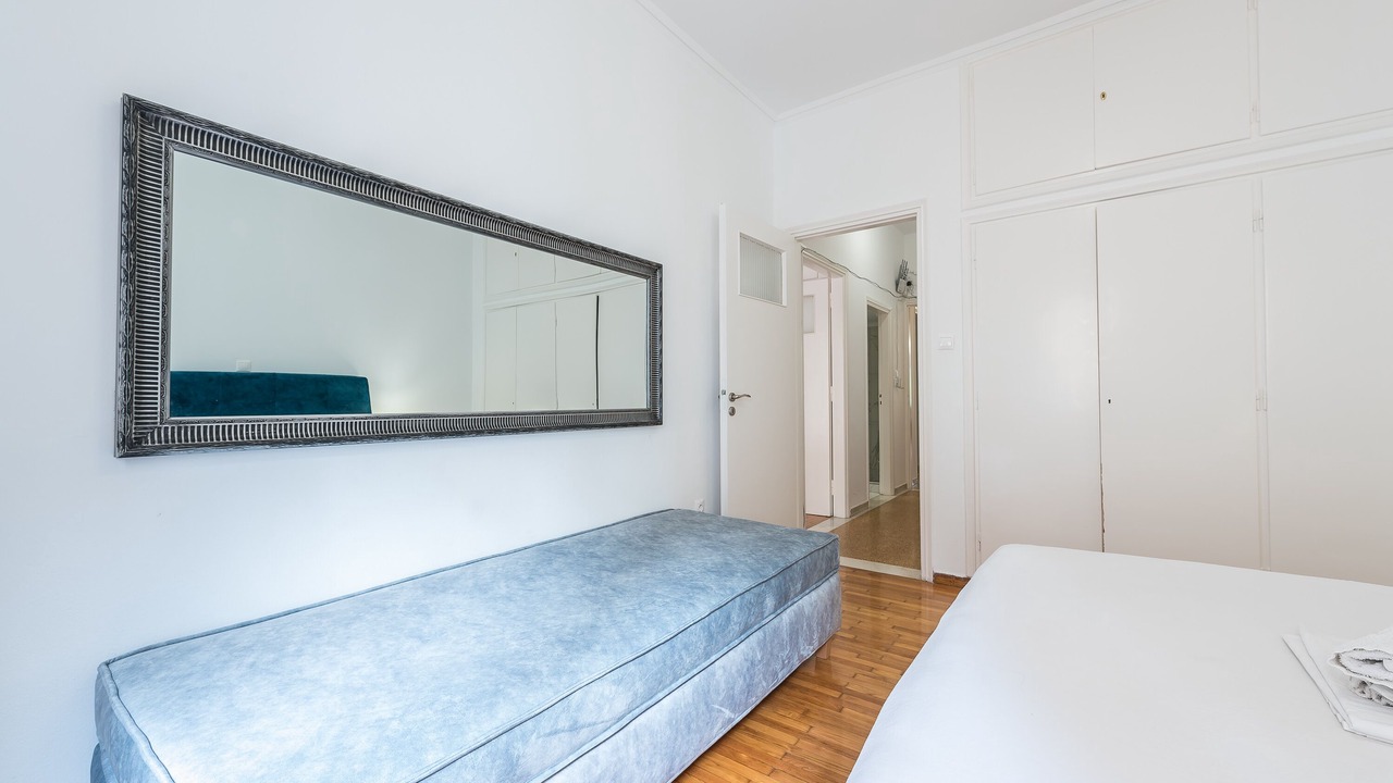 Photo of Bedroom in Platia Viktorias