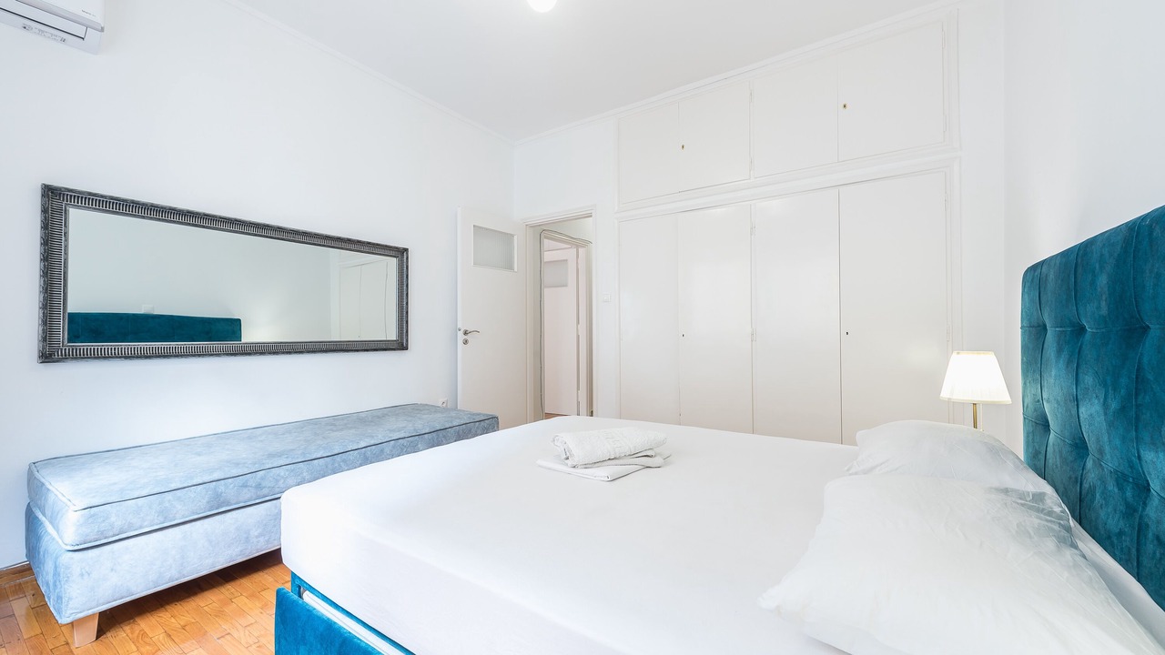 Photo of Bedroom in Platia Viktorias