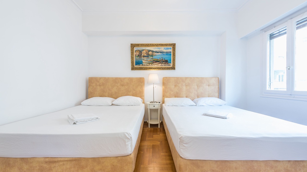 Photo of Bedroom in Platia Viktorias