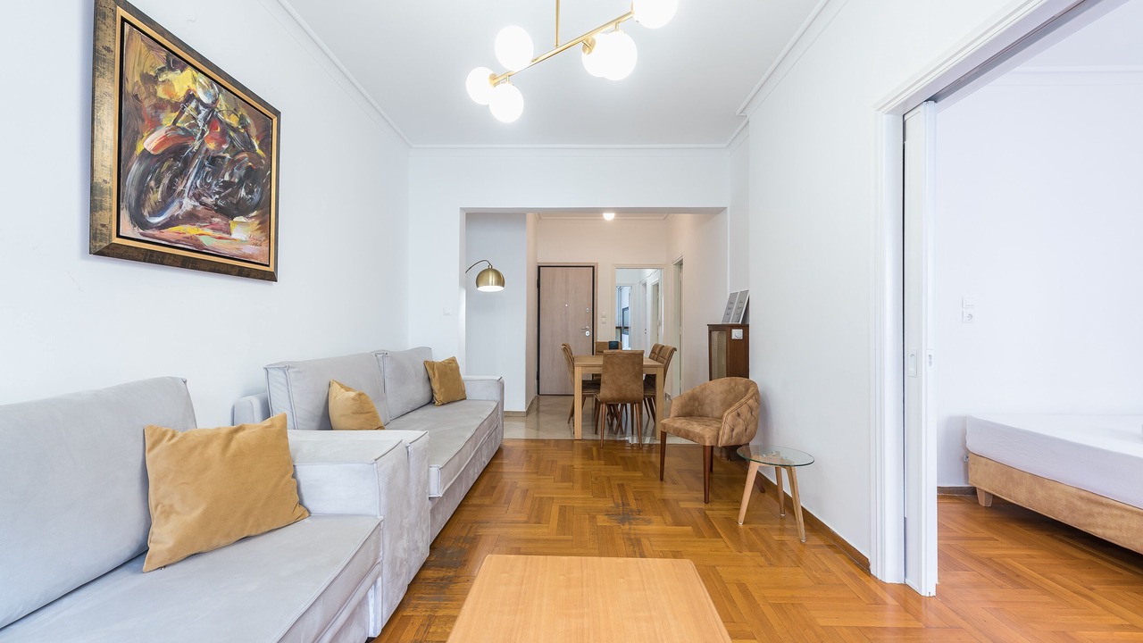 Photo of Livingroom in Platia Viktorias