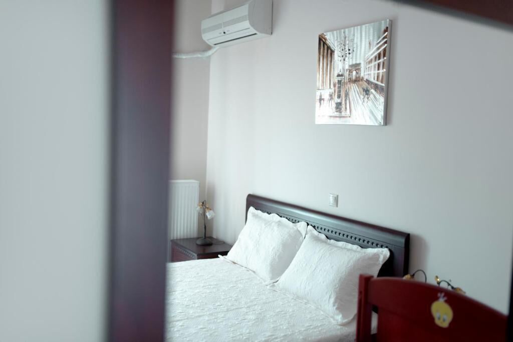 Photo of Bedroom in Nea Tirintha