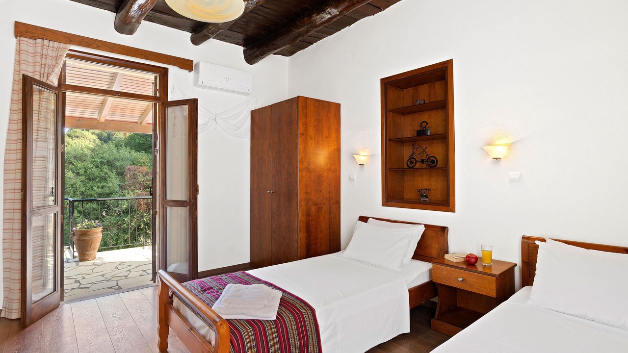 Photo of Bedroom in Maza