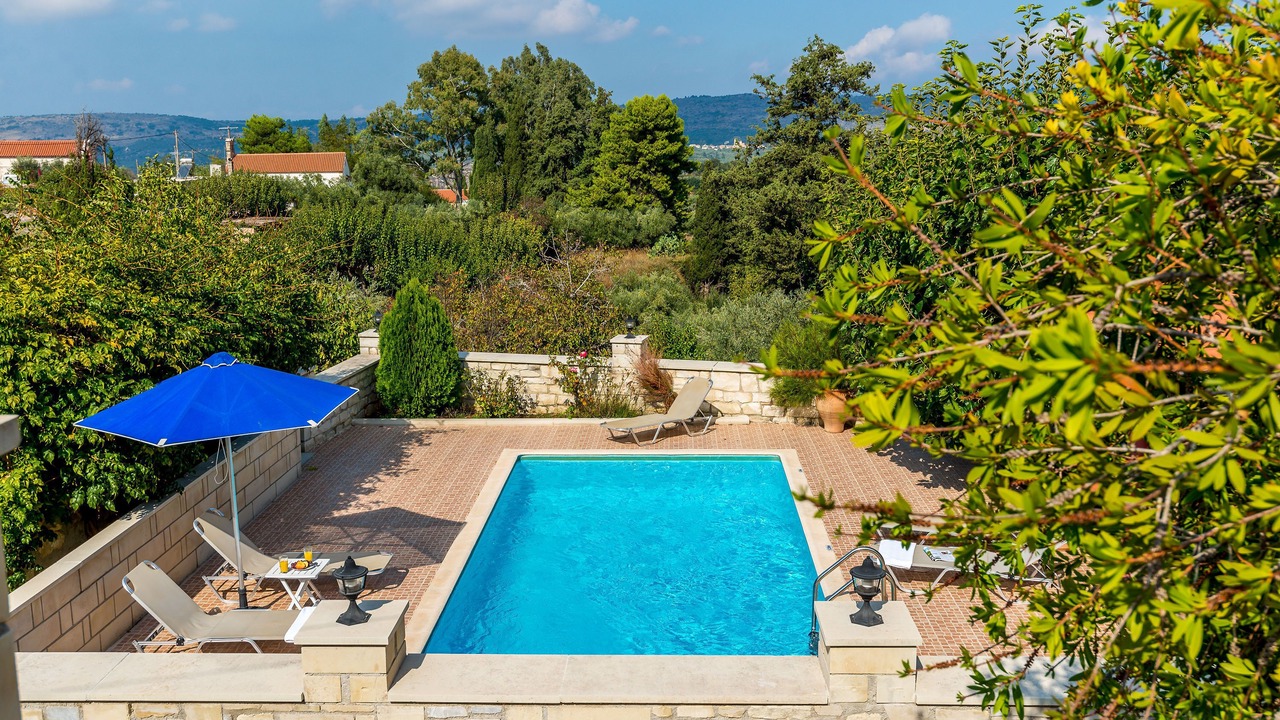 Photo of Outdoor in Maza