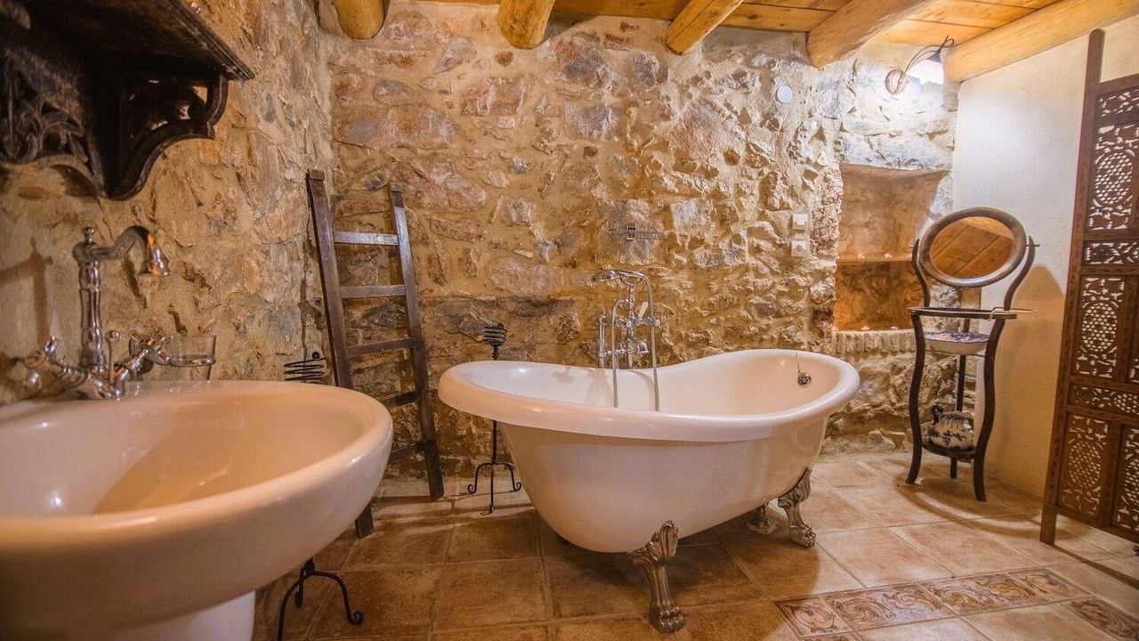 Photo of Bathroom in Goni
