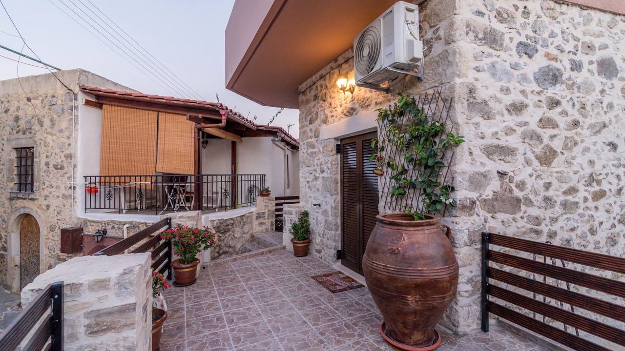 Photo of Outdoor in Zaros