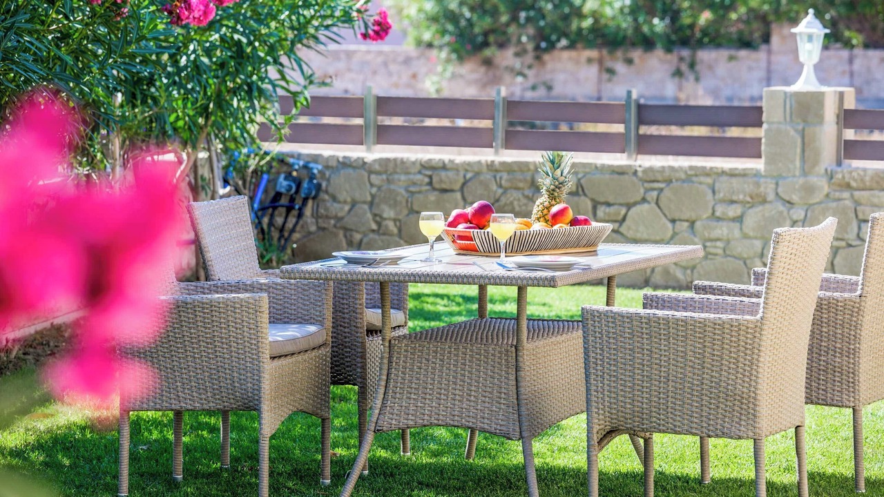 Photo of Outdoor in Nopigia