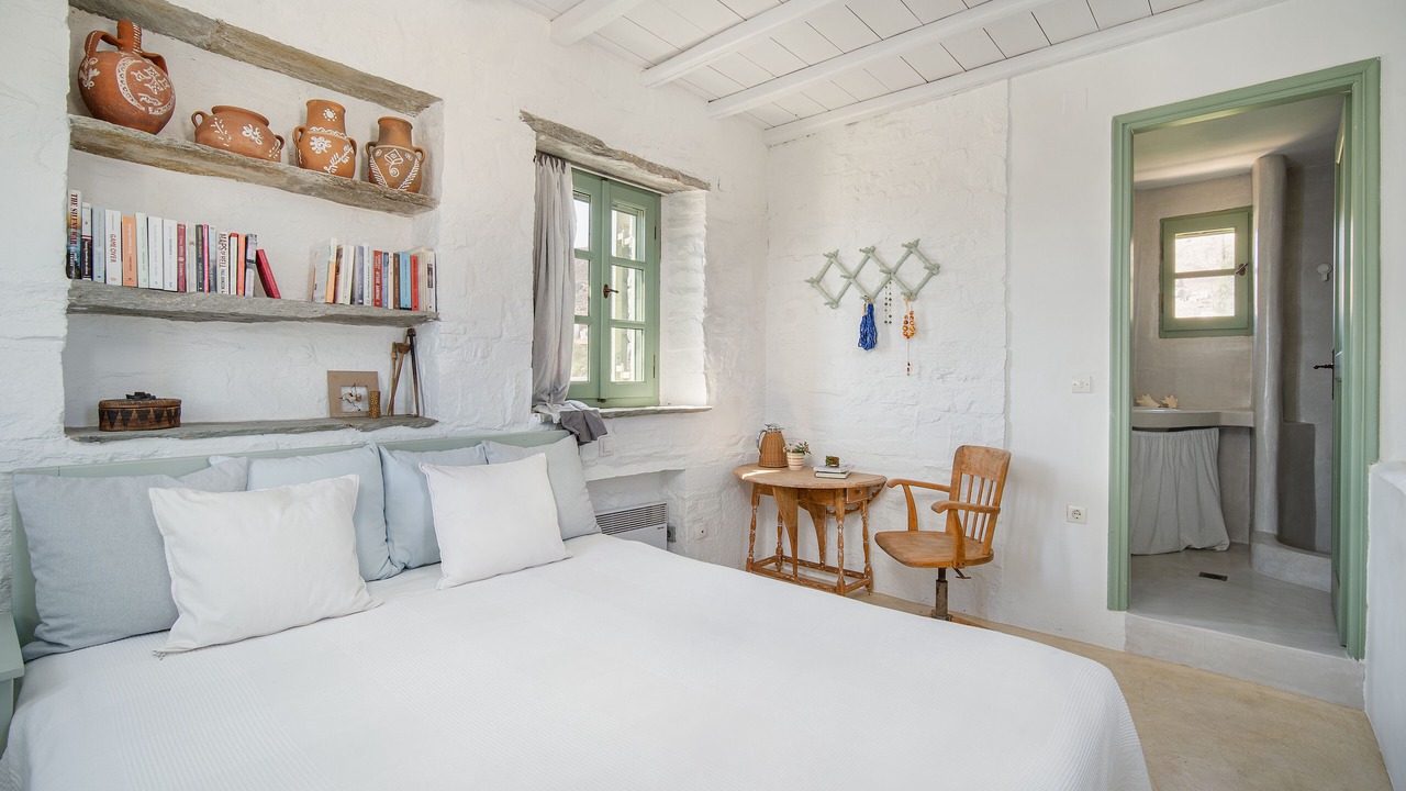 Photo of Bedroom in Serifos