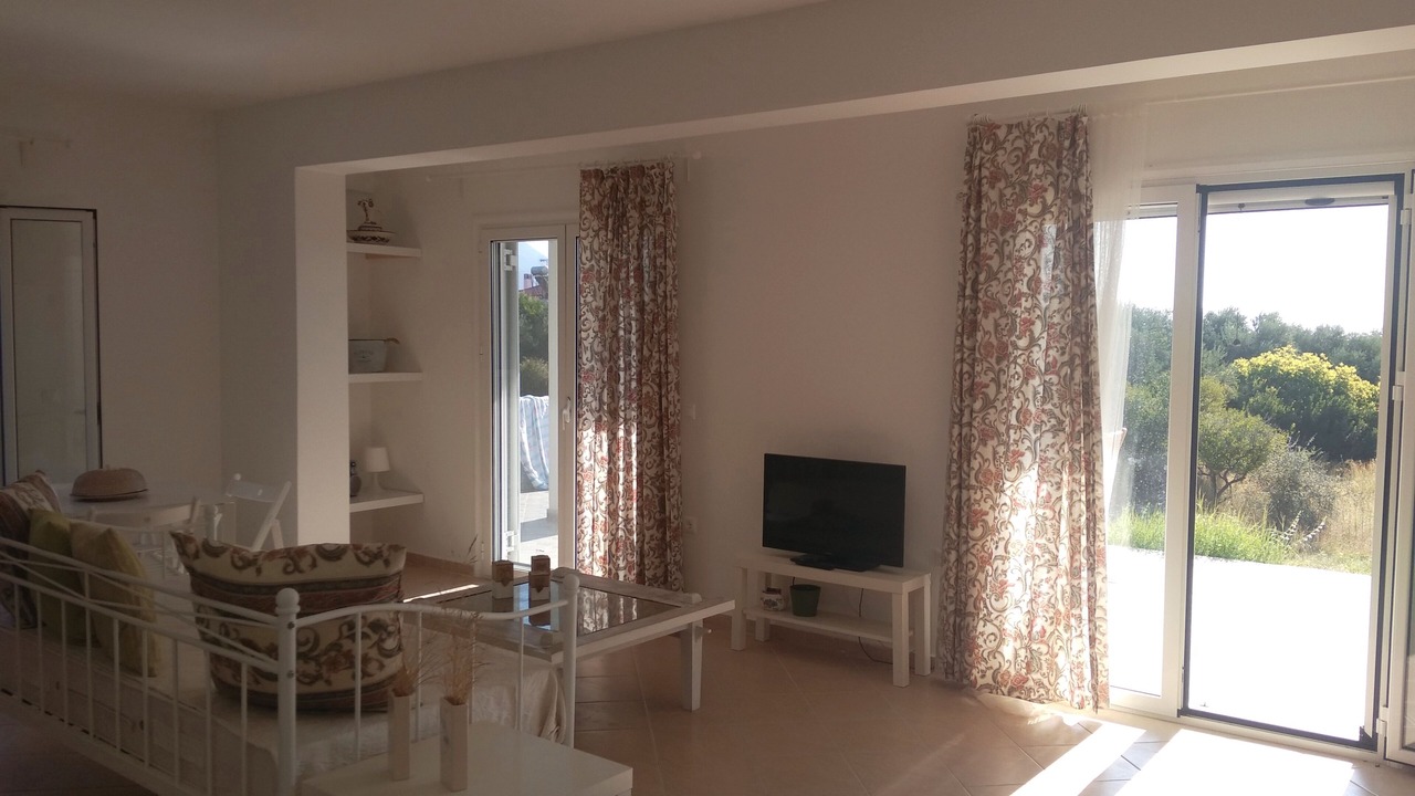 Photo of Livingroom in Marathias